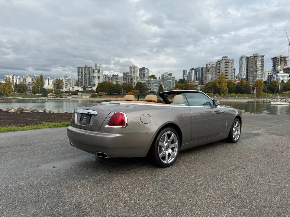 2017 Rolls-Royce Dawn - Image 6 of 17