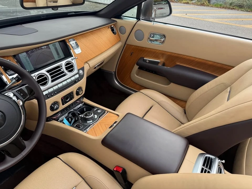 2017 Rolls-Royce Dawn - Image 17 of 17
