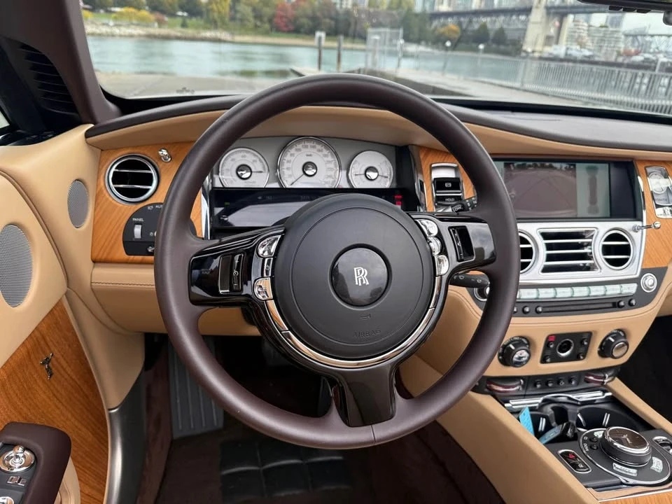 2017 Rolls-Royce Dawn - Image 16 of 17
