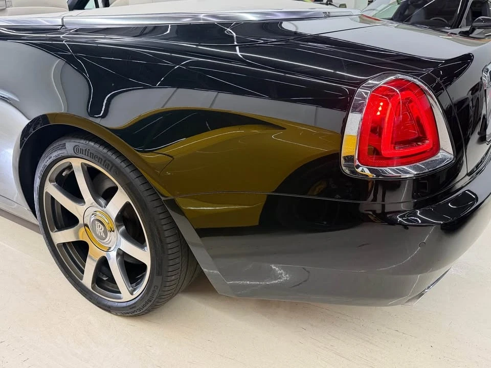 2017 Rolls-Royce Dawn - Image 9 of 19