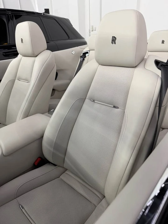 2017 Rolls-Royce Dawn - Image 6 of 7