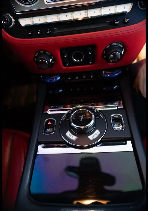 2017 Rolls-Royce Dawn - Image 18 of 20