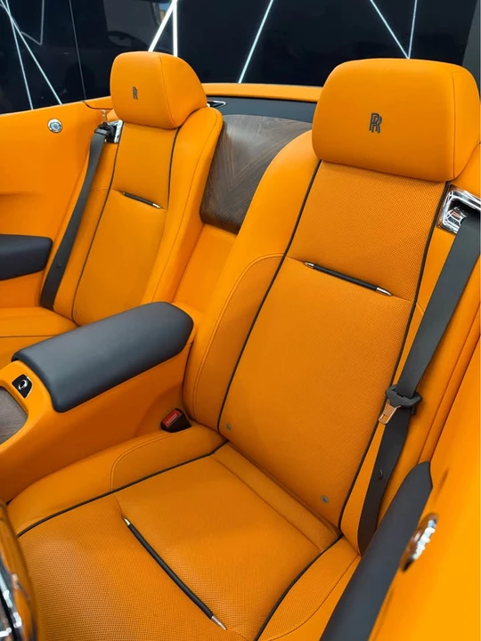 2017 Rolls-Royce Dawn - Image 7 of 9