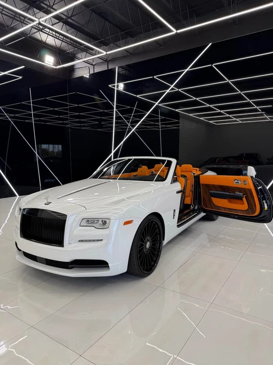 2017 Rolls-Royce Dawn - Image 9 of 9