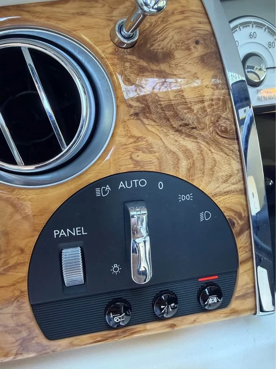 2017 Rolls-Royce Dawn - Image 20 of 20