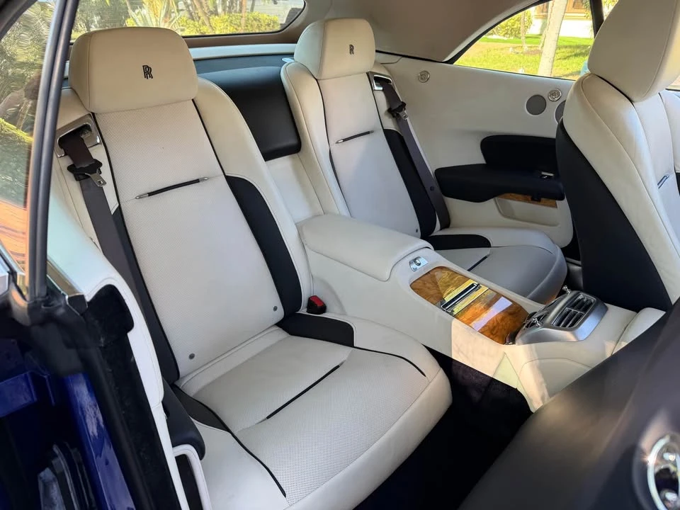 2017 Rolls-Royce Dawn - Image 14 of 20