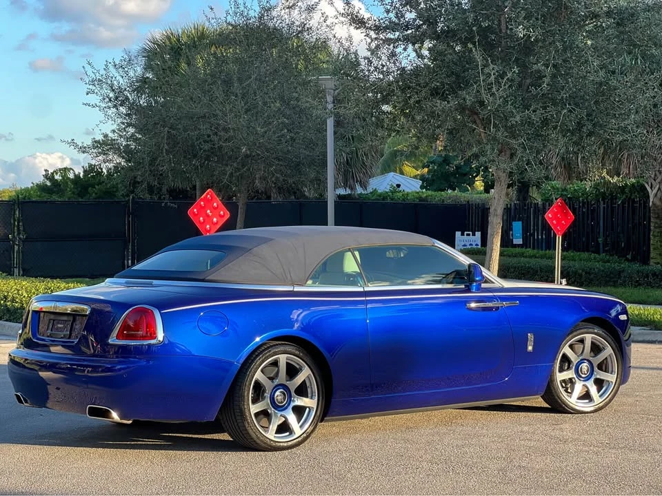 2017 Rolls-Royce Dawn - Image 2 of 20