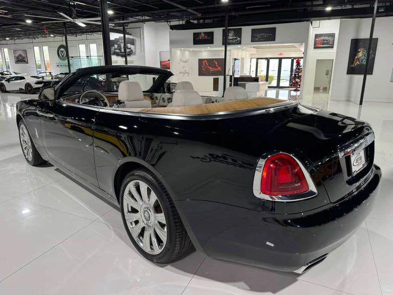 2017 Rolls-Royce Dawn - Image 3 of 15