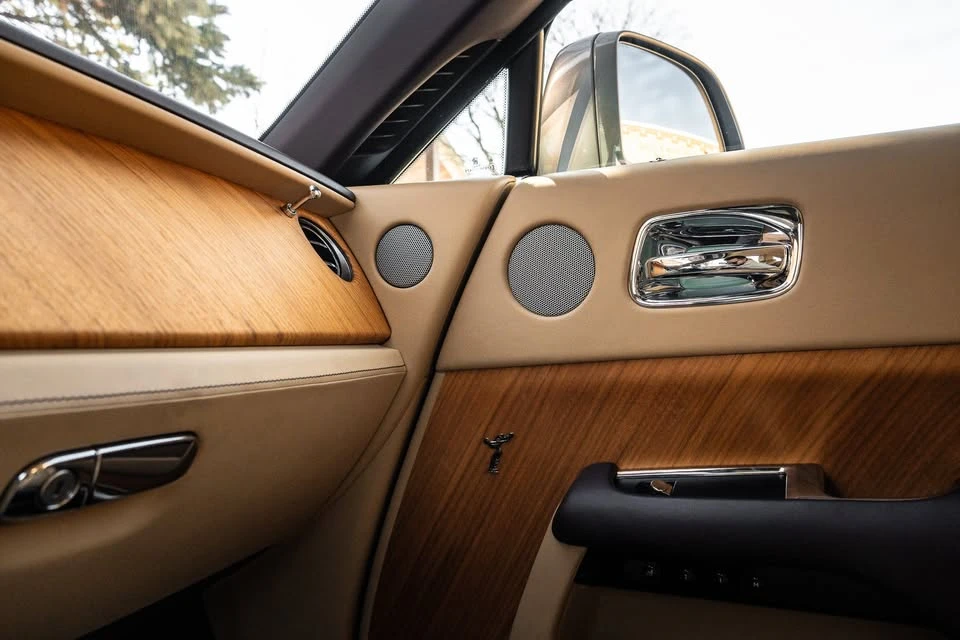 2017 Rolls-Royce Dawn - Image 12 of 20
