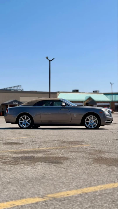 2017 Rolls-Royce Dawn - Image 9 of 16