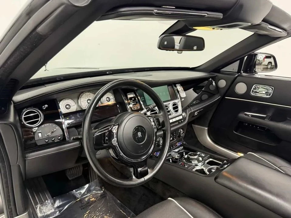 2017 Rolls-Royce Dawn - Image 10 of 20