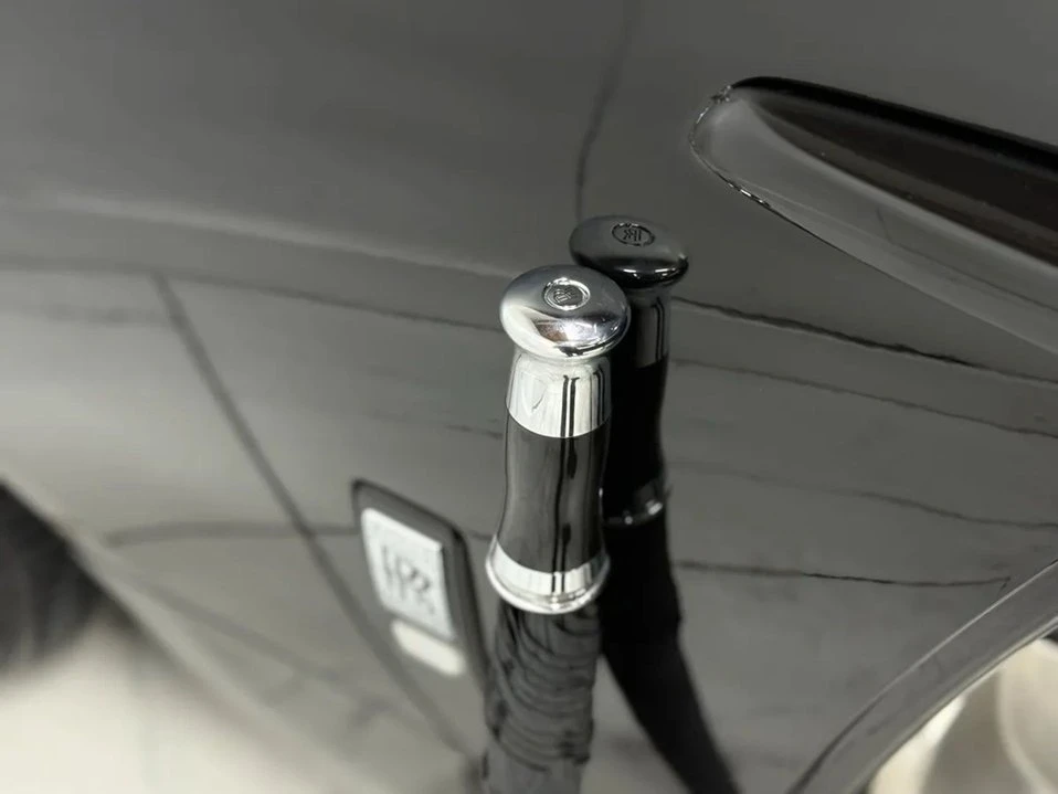 2017 Rolls-Royce Dawn - Image 15 of 20