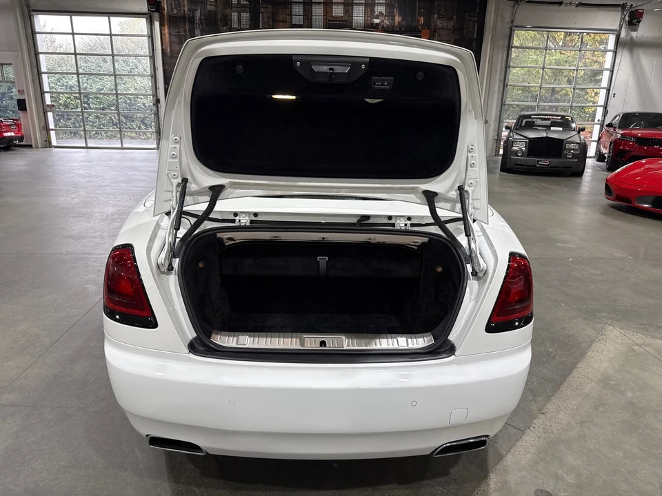 2017 Rolls-Royce Dawn - Image 8 of 21