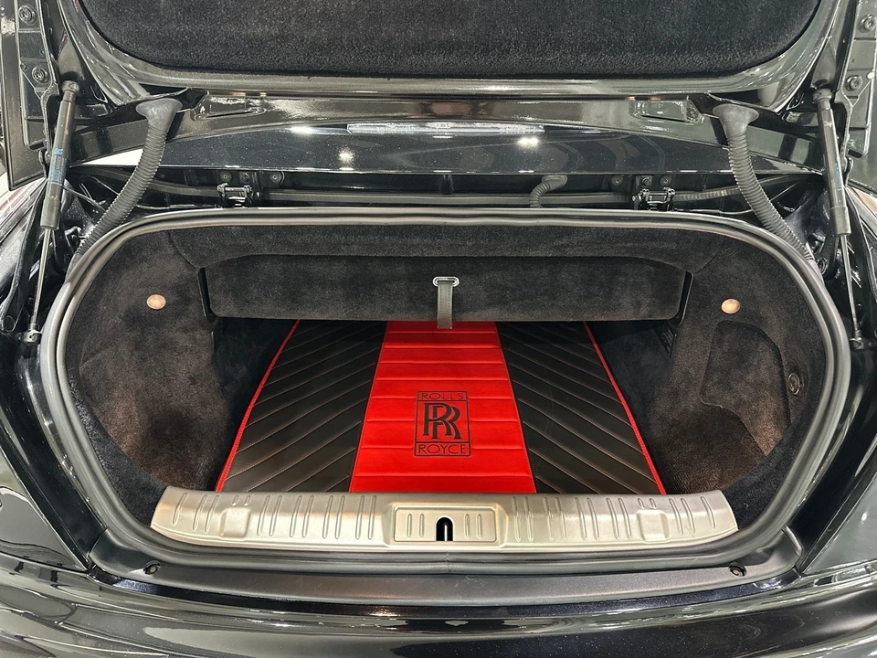 2017 Rolls-Royce Dawn - Image 22 of 31