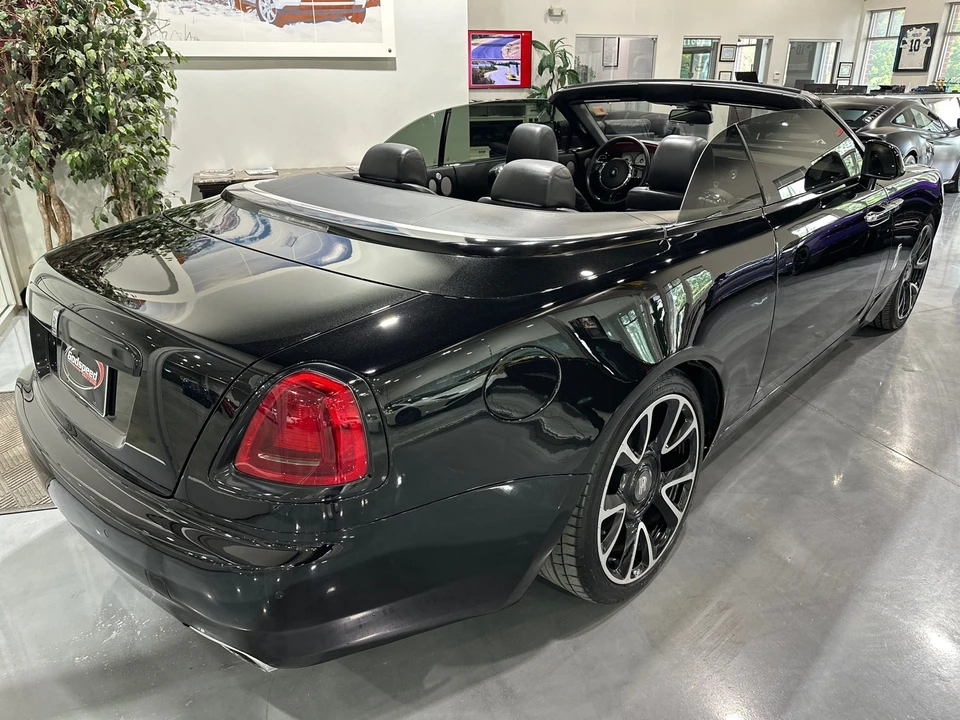 2017 Rolls-Royce Dawn - Image 18 of 31