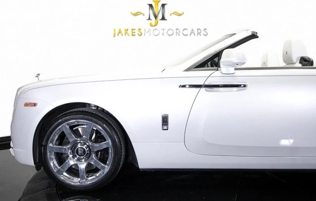 2017 Rolls-Royce Dawn - Image 6 of 21