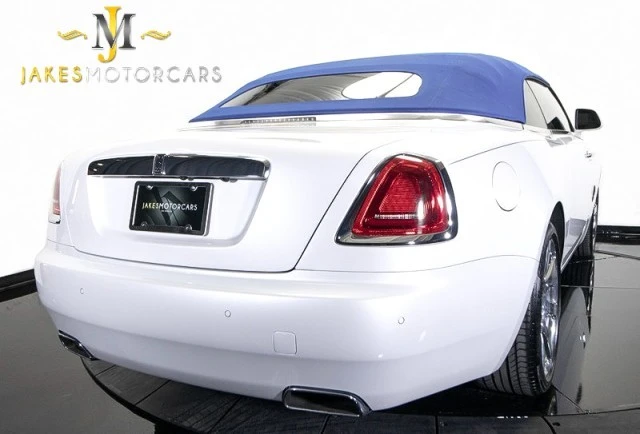 2017 Rolls-Royce Dawn - Image 15 of 21