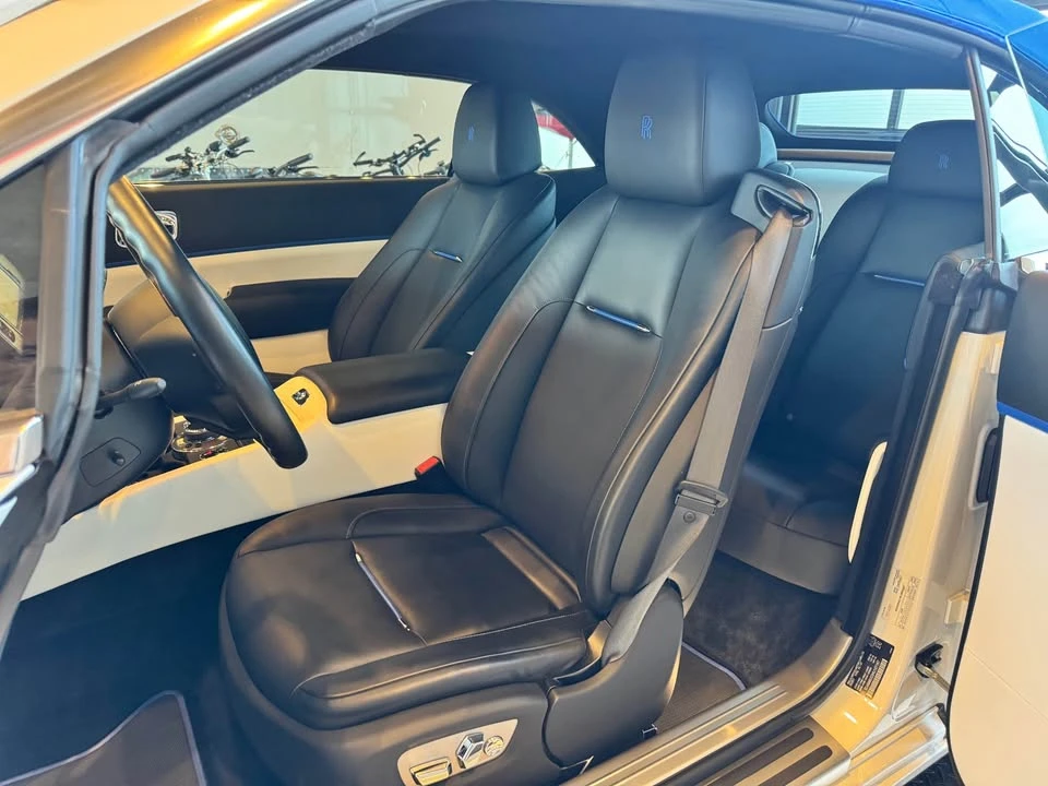 2017 Rolls-Royce Dawn - Image 7 of 10