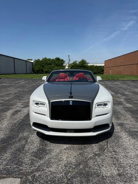 2017 Rolls-Royce Dawn - Image 10 of 18