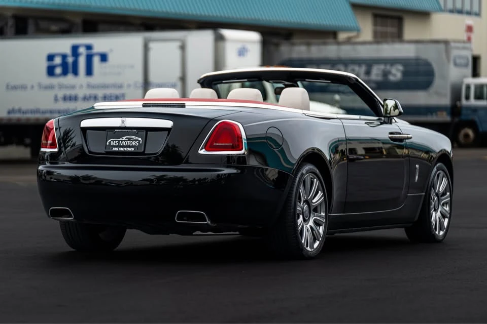 2017 Rolls-Royce Dawn - Image 8 of 20
