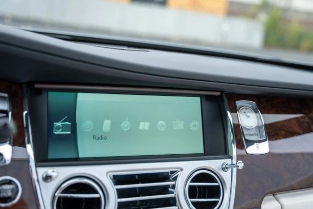 2017 Rolls-Royce Dawn - Image 5 of 21