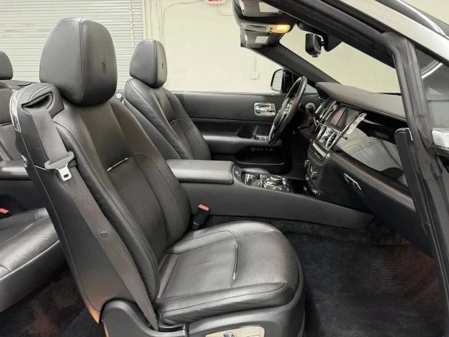 2017 Rolls-Royce Dawn - Image 11 of 31