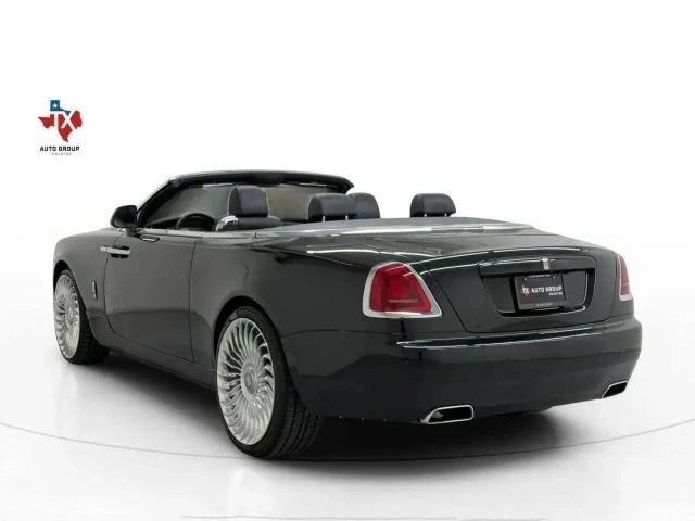 2017 Rolls-Royce Dawn - Image 2 of 31