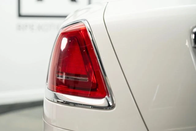 2017 Rolls-Royce - Image 30 of 31