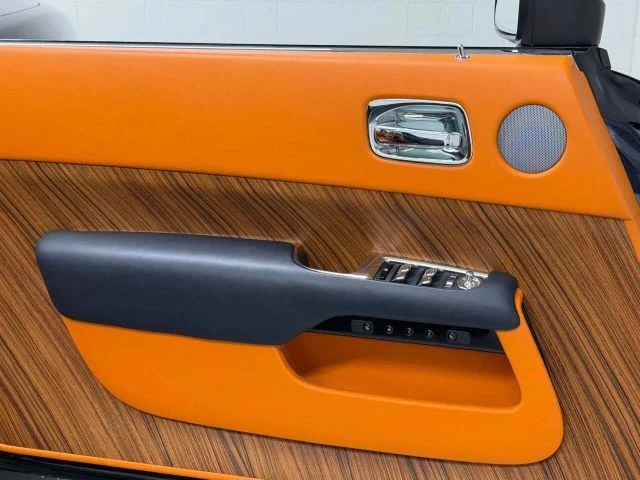 2017 Rolls-Royce Dawn - Image 21 of 31