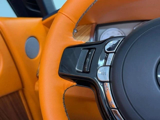 2017 Rolls-Royce Dawn - Image 25 of 31