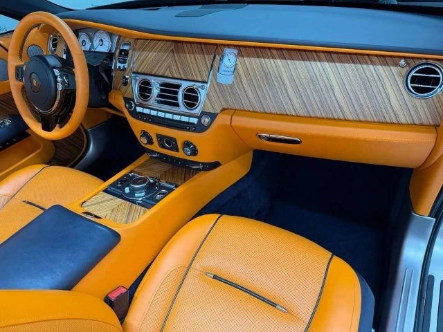 2017 Rolls-Royce Dawn - Image 10 of 31