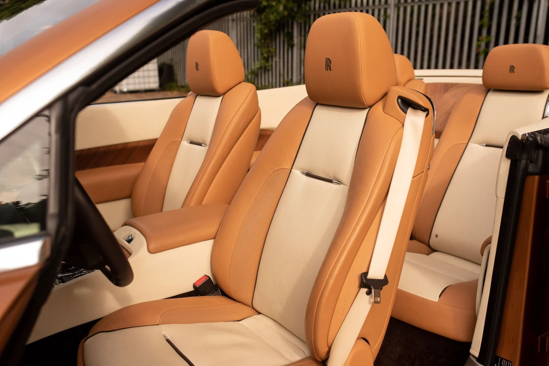 2017 Rolls-Royce Dawn - Image 21 of 31