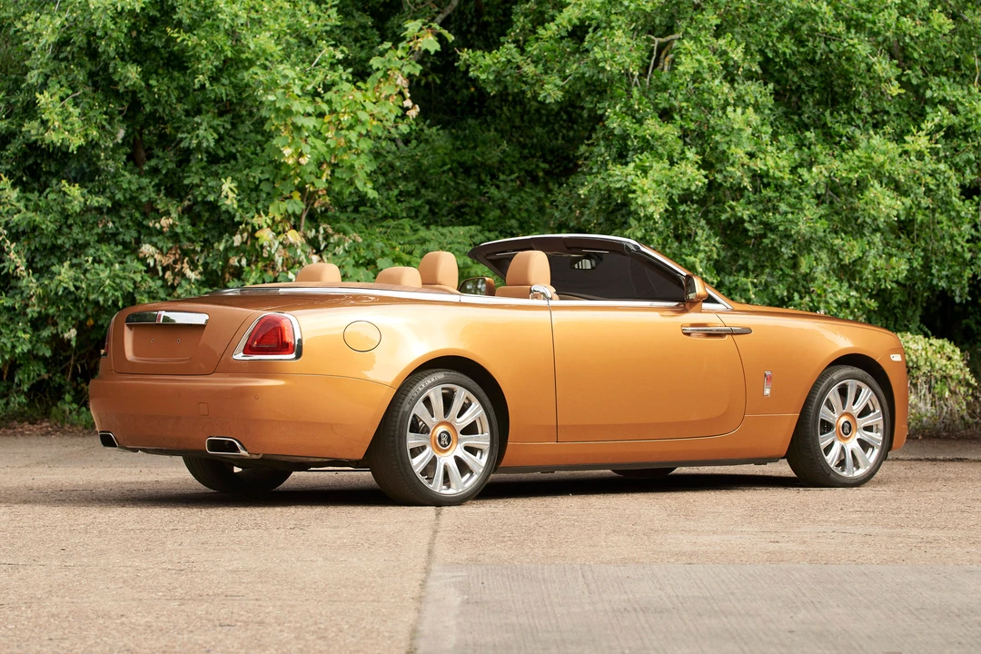 2017 Rolls-Royce Dawn - Image 12 of 31