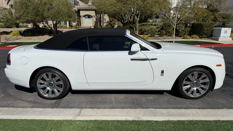 2017 Rolls-Royce Dawn - Image 16 of 21