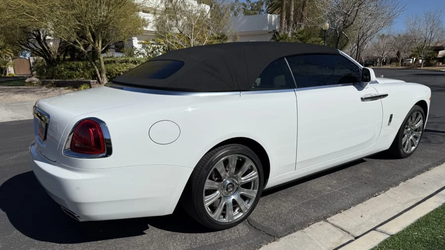 2017 Rolls-Royce Dawn - Image 15 of 21