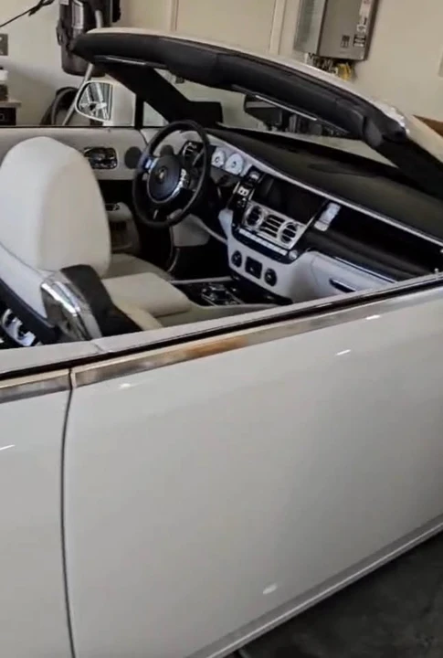 2017 Rolls-Royce Dawn - Image 12 of 12