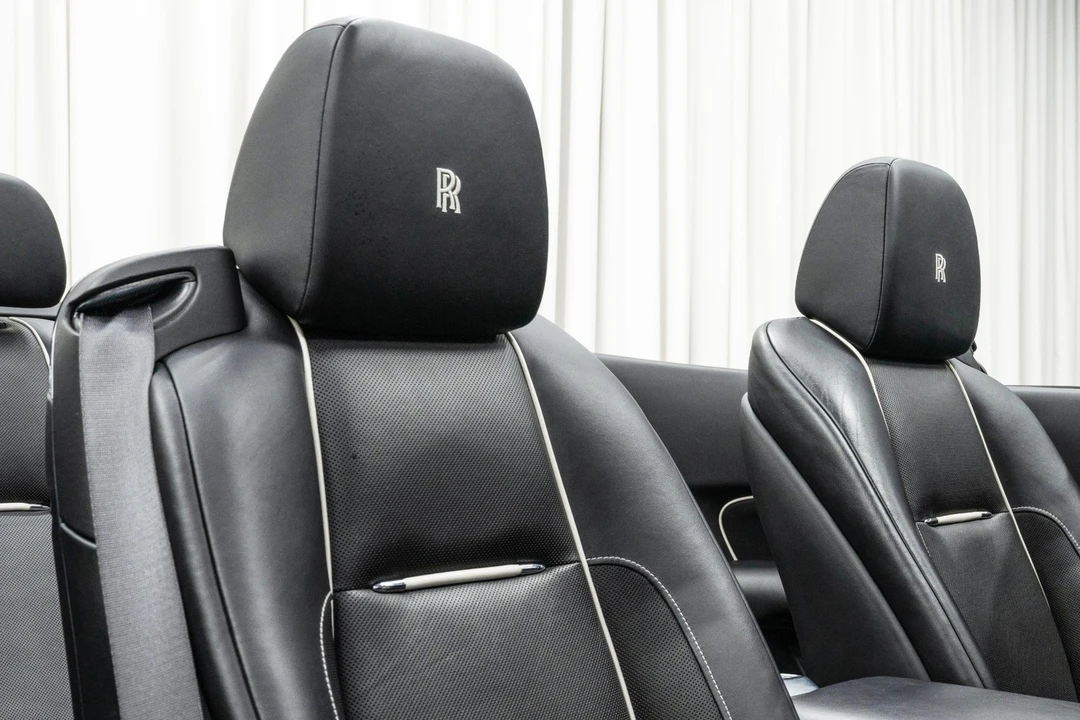2017 Rolls-Royce Dawn - Image 21 of 21