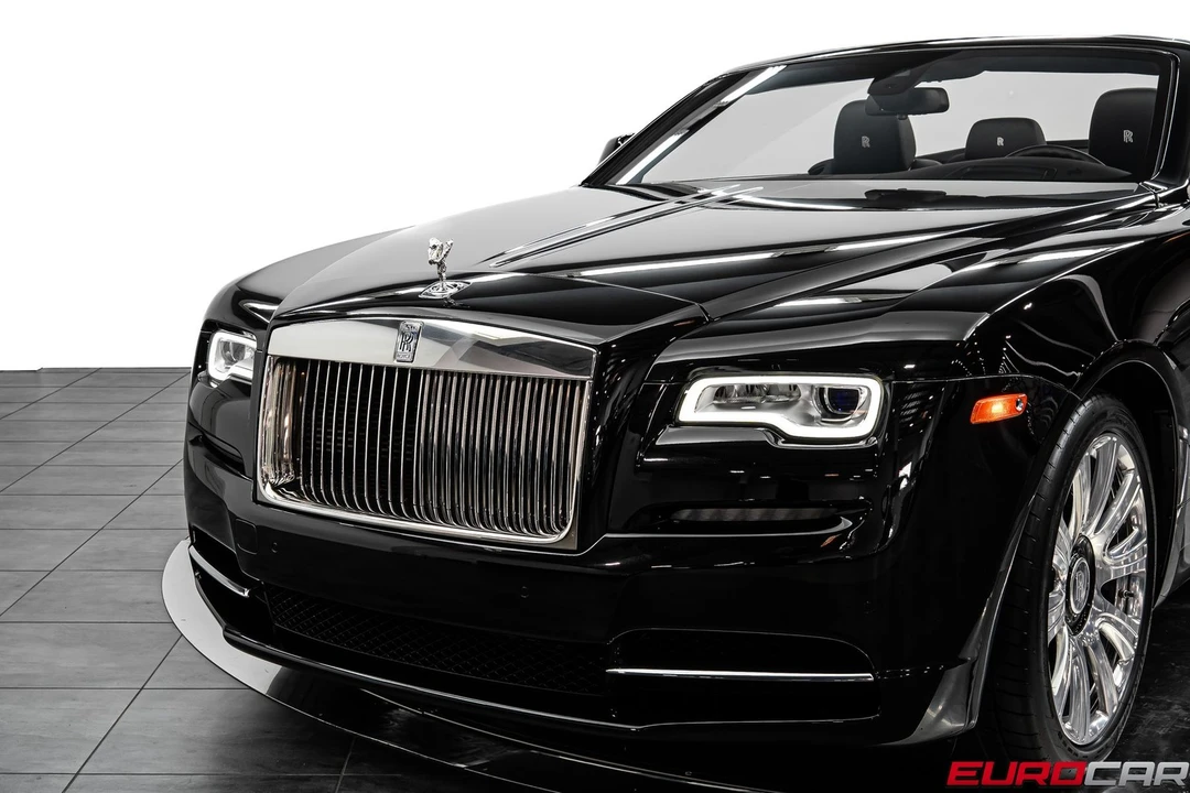 2017 Rolls-Royce Dawn - Image 15 of 31