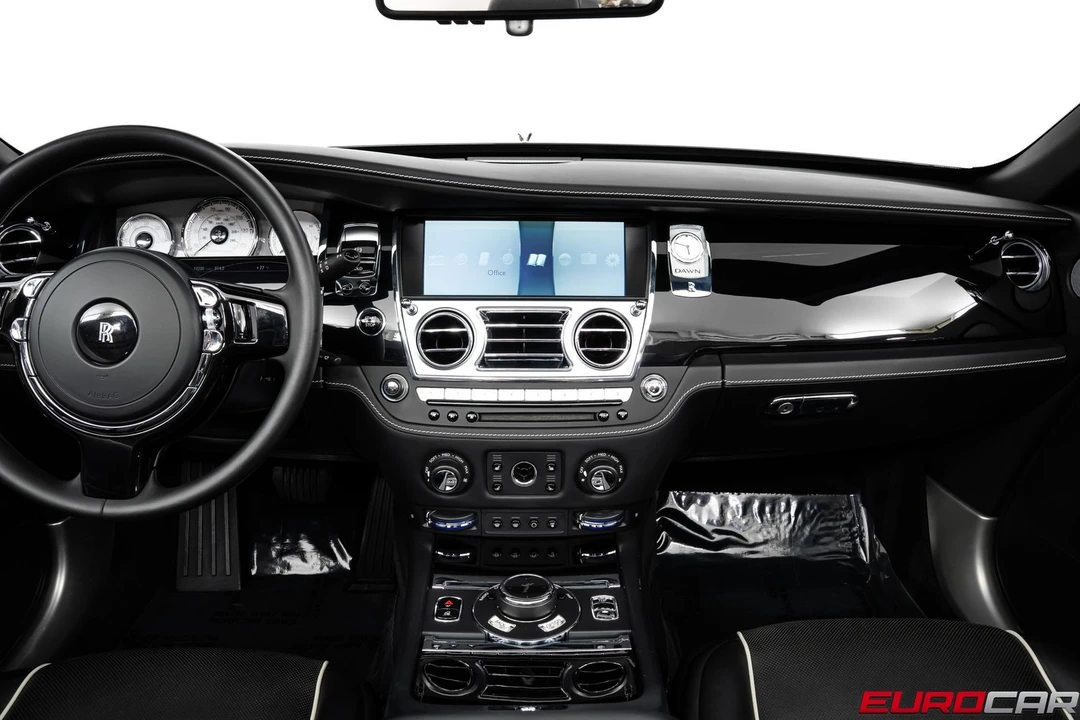 2017 Rolls-Royce Dawn - Image 26 of 31