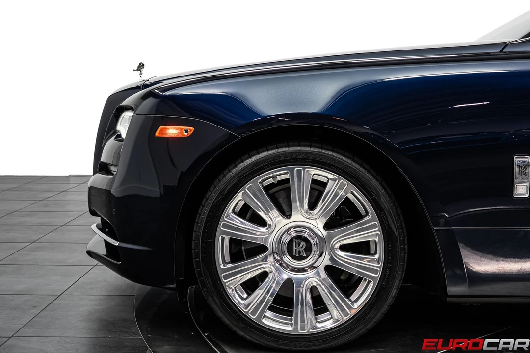 2017 Rolls-Royce Dawn - Image 16 of 31