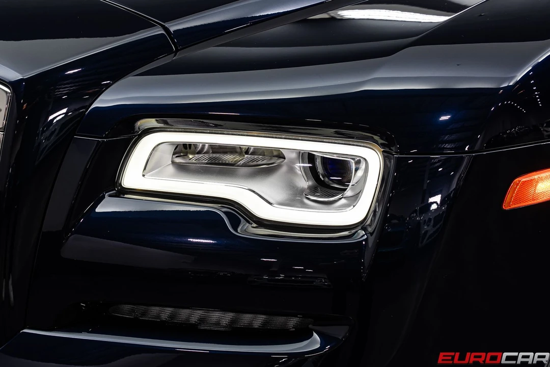2017 Rolls-Royce Dawn - Image 13 of 31