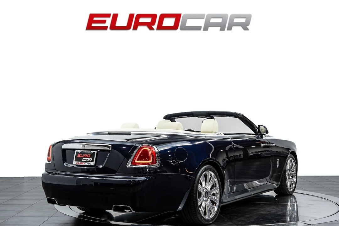 2017 Rolls-Royce Dawn - Image 6 of 31