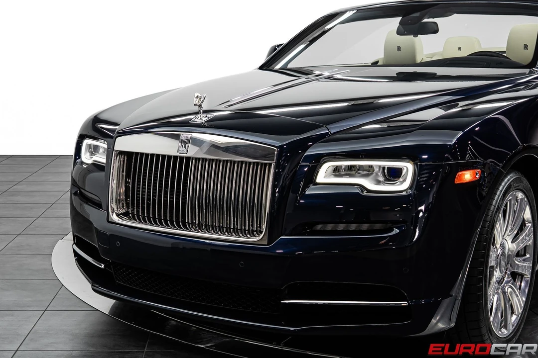 2017 Rolls-Royce Dawn - Image 15 of 31