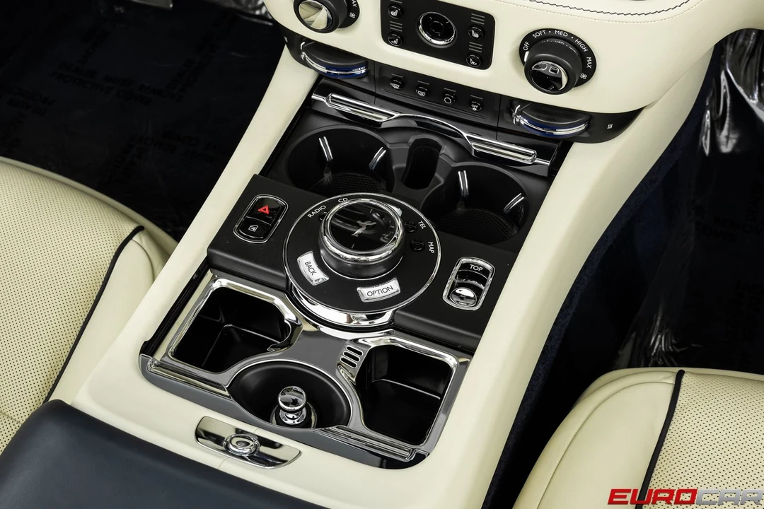 2017 Rolls-Royce Dawn - Image 31 of 31