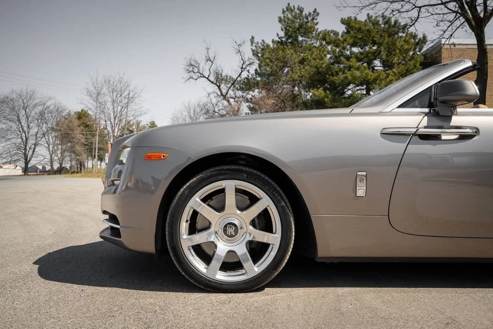 2017 Rolls-Royce Dawn - Image 6 of 17