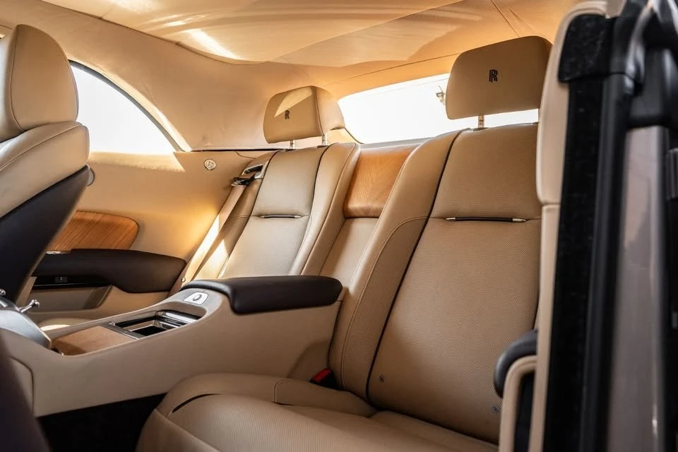 2017 Rolls-Royce Dawn - Image 16 of 17