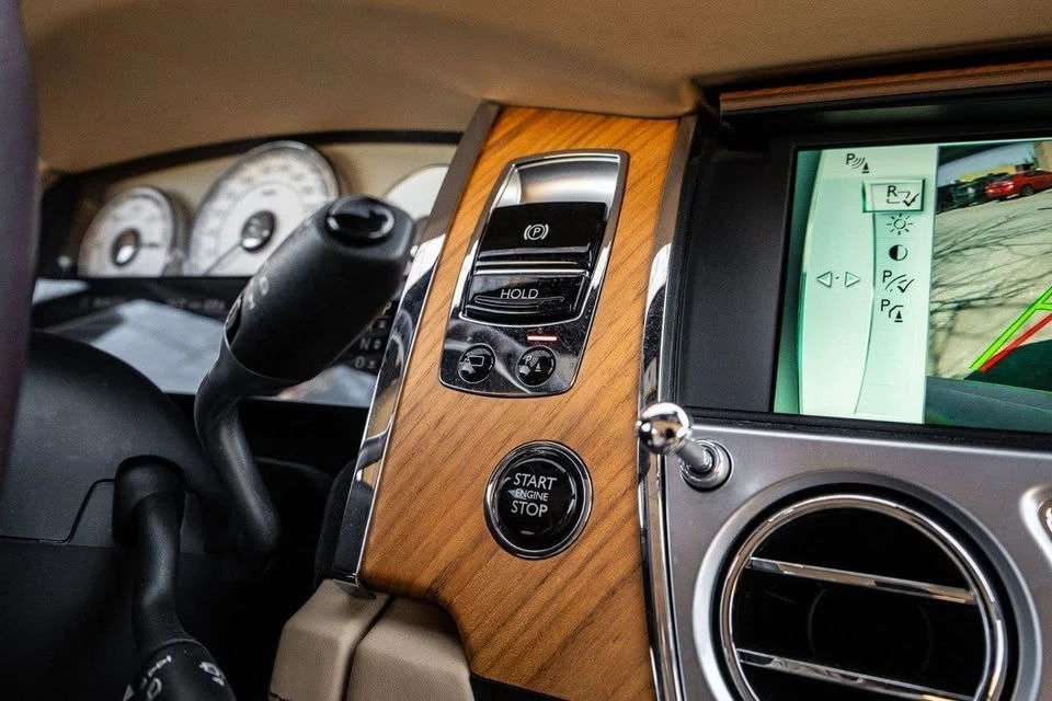 2017 Rolls-Royce Dawn - Image 17 of 19