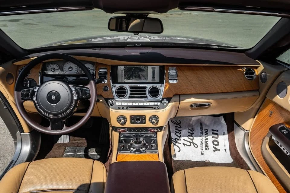 2017 Rolls-Royce Dawn - Image 10 of 19
