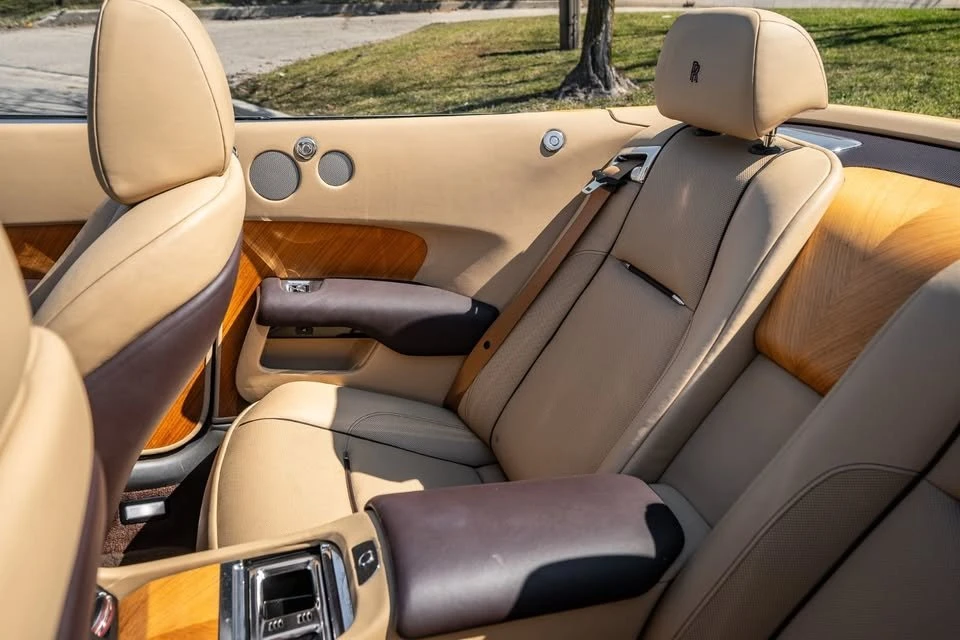 2017 Rolls-Royce Dawn - Image 15 of 17