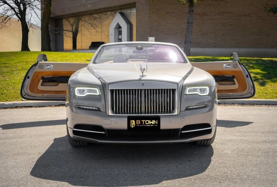 2017 Rolls-Royce Dawn - Image 2 of 19